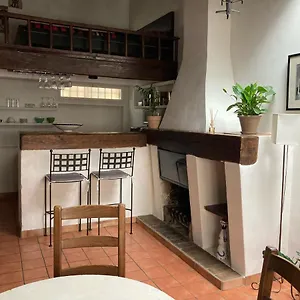 Apartment Le Cardinale - Un Voyage En Provence - 2 Avec Parking, Aix-en-Provence